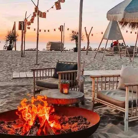 Cozy Апартаменты *